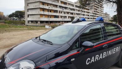 Scampia, rissa tra mamme all'esterno della scuola